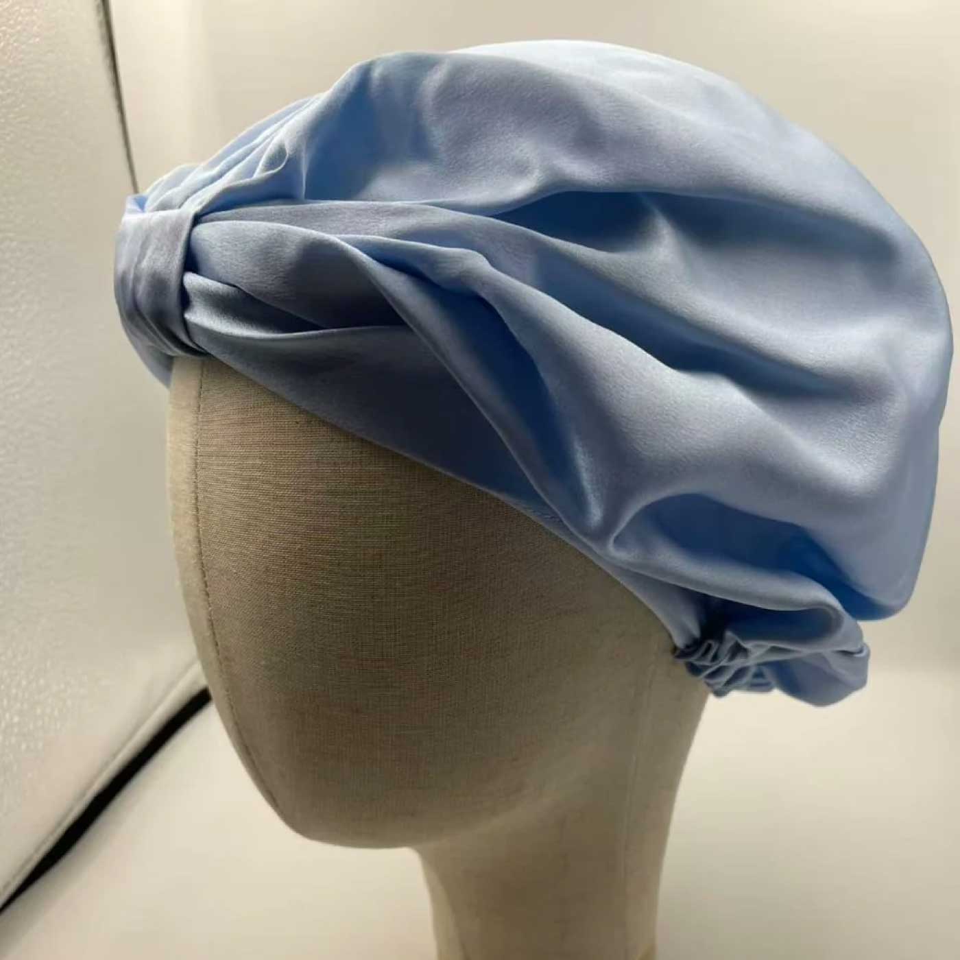 Manam Silk Pillowcase