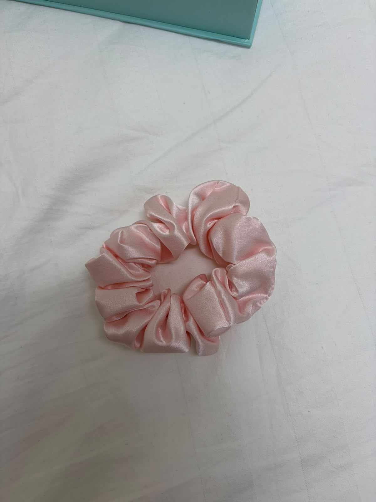 Manam silk sleep mask and bonnet from the silk sleep set