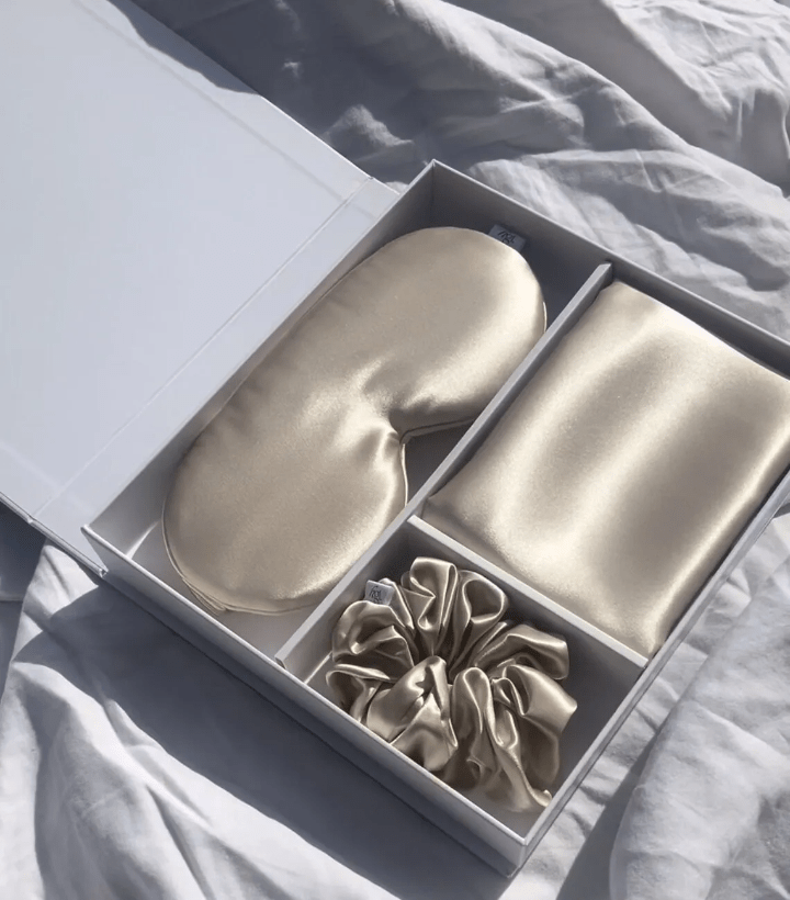 Premium Silk Pillow Case Set For Gift | Manam Store